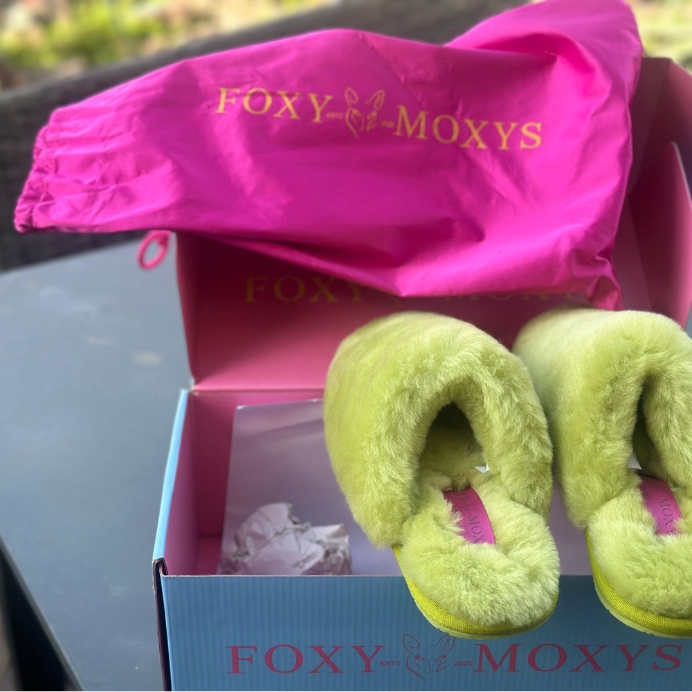 The Coco wool slipper by Foxy Moxys - almost new